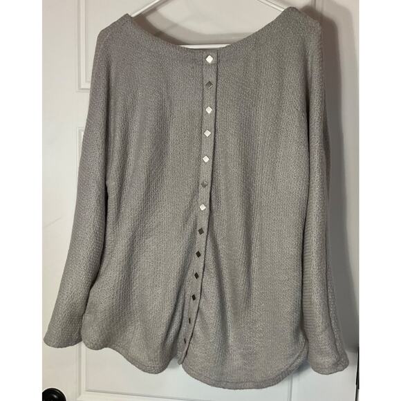 YA Los Angeles Back Button Accents Long Sleeve Roll Tab Pullover Sweater M - Picture 2 of 7